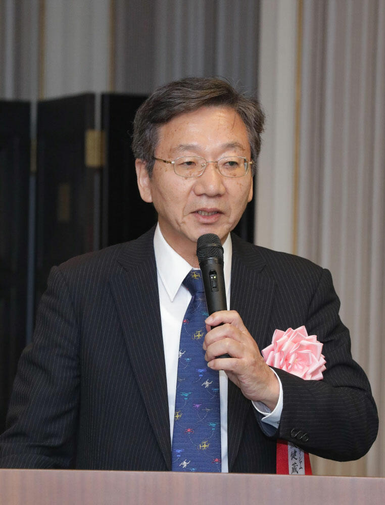 千葉大学名誉教授野波健蔵氏.jpg