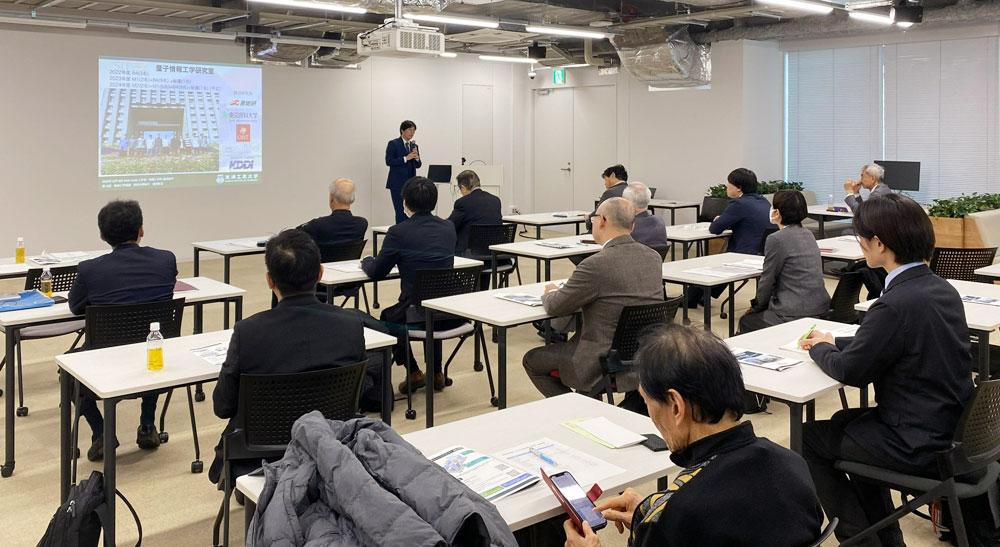 東京産学交流会.jpg